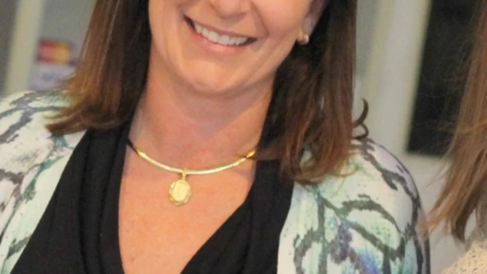 25fdf9_1a8c4aeac61e4432bbd2c4112a3cb0f9_mv2