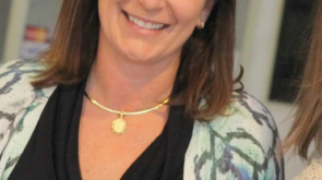 25fdf9_1a8c4aeac61e4432bbd2c4112a3cb0f9_mv2