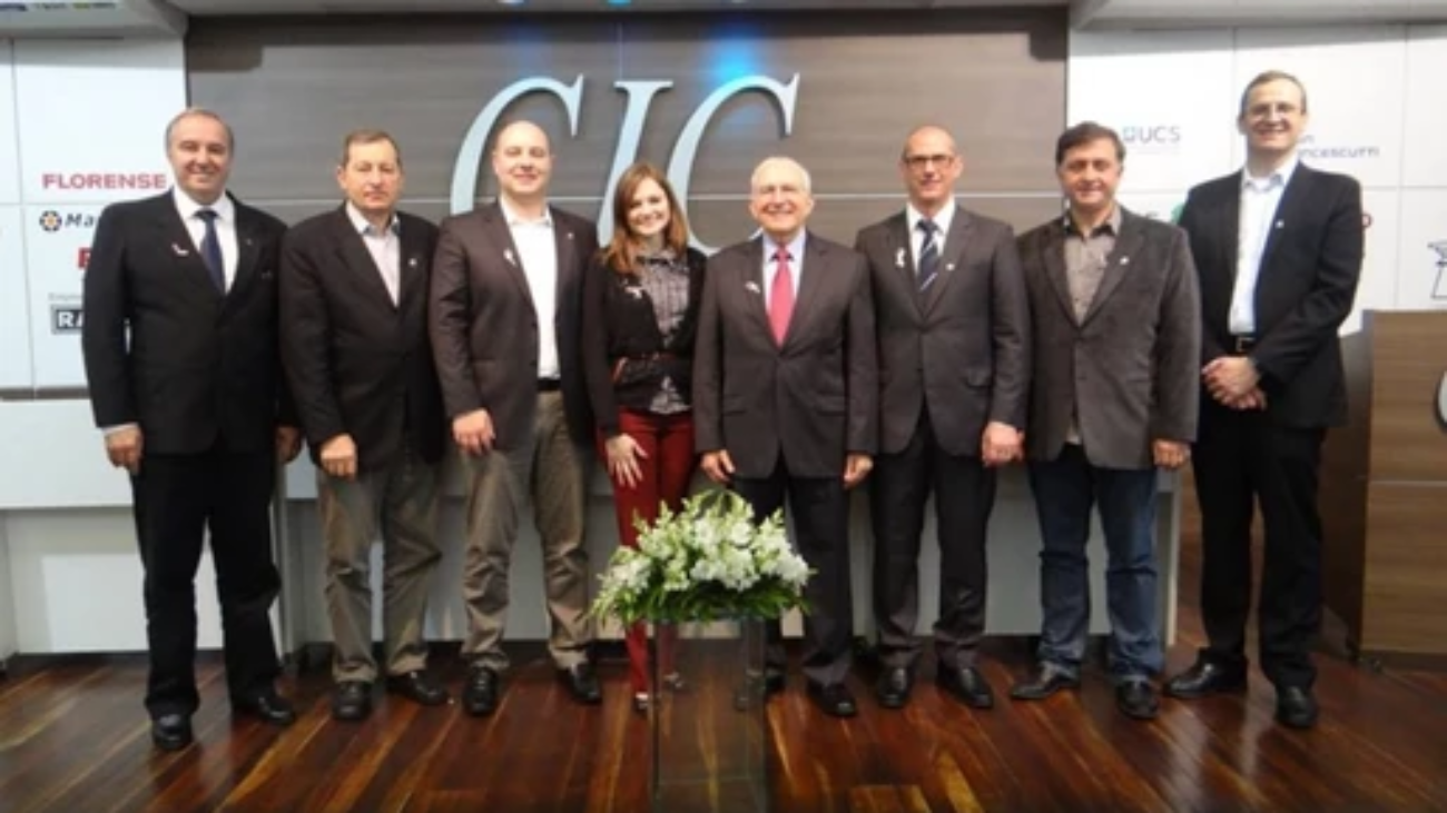 25fdf9_941b7e3fb8944fe781abe02673e4377e_mv2