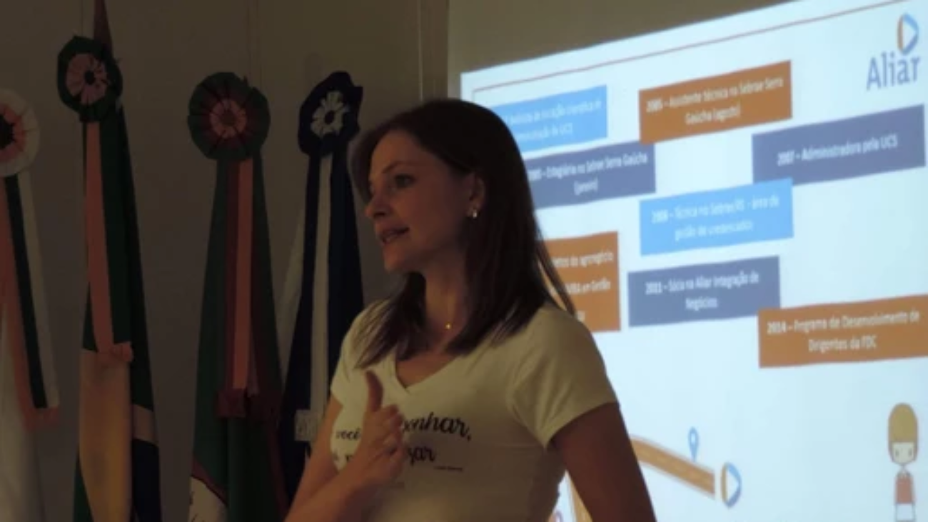 25fdf9_a8af0a74e3124e778e543c8350d1a809_mv2