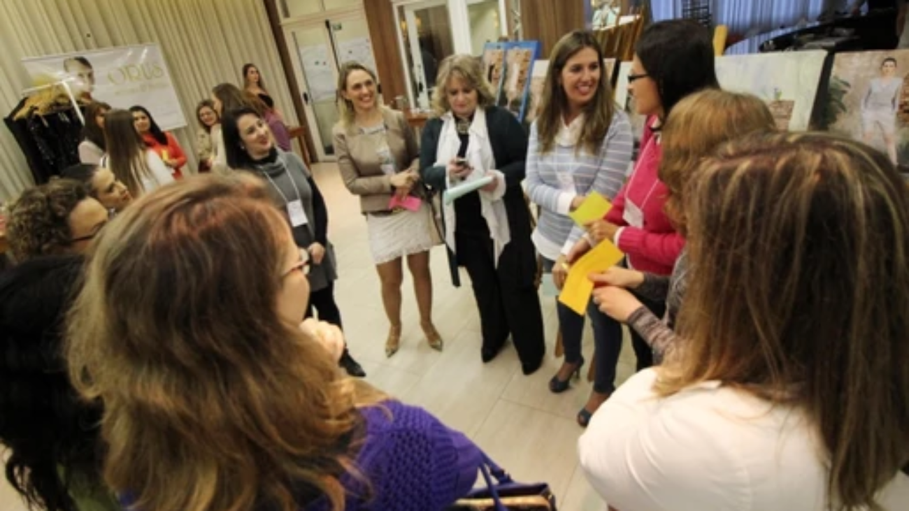 25fdf9_ef546cf660b94f52bcfe1206d219bc7f_mv2